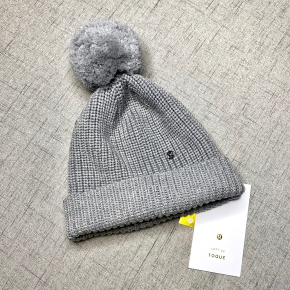 lululemon athletica Accessories - Lululemon Gray All That Shimmers Toque Winter Hat